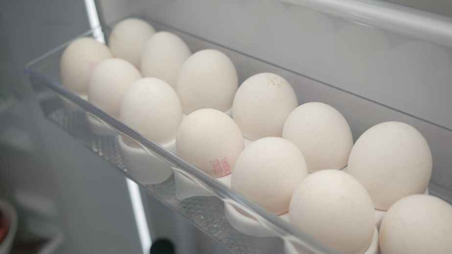 20 Essential Items To Store in the Refrigerator at All Times