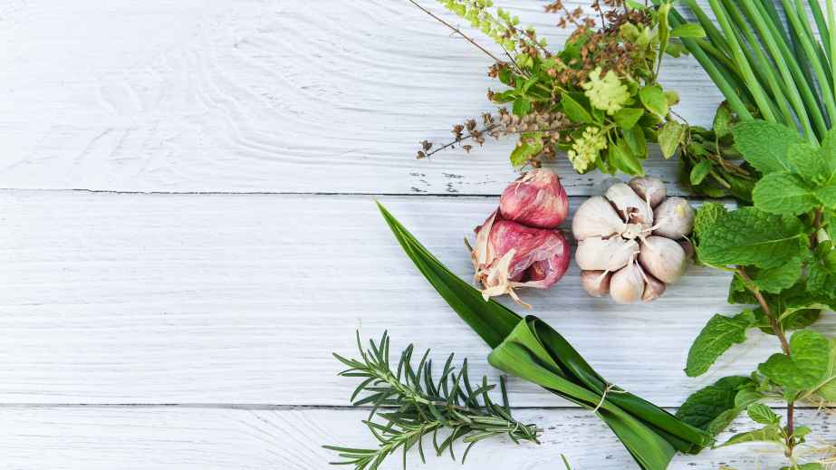20 Essential Items To Store in the Refrigerator at All Times