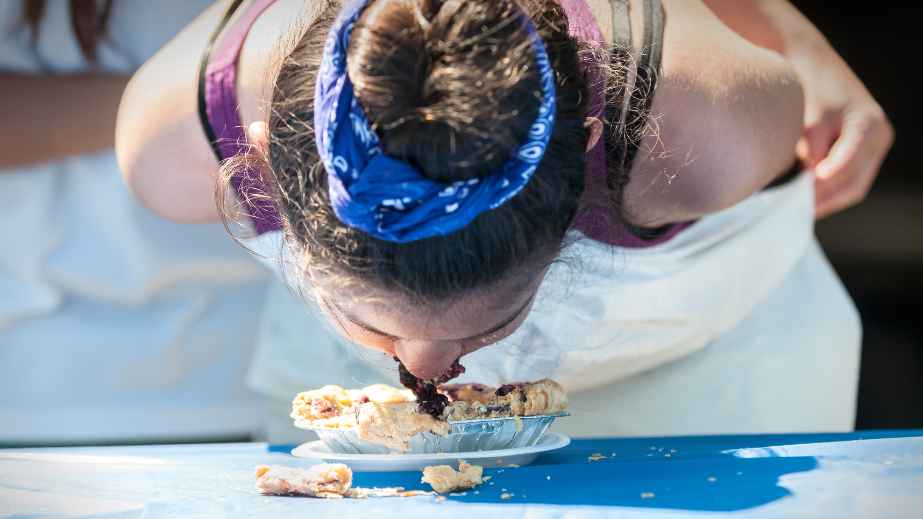 14 Strange Thanksgiving Traditions That Everyone Pretends Aren't Weird