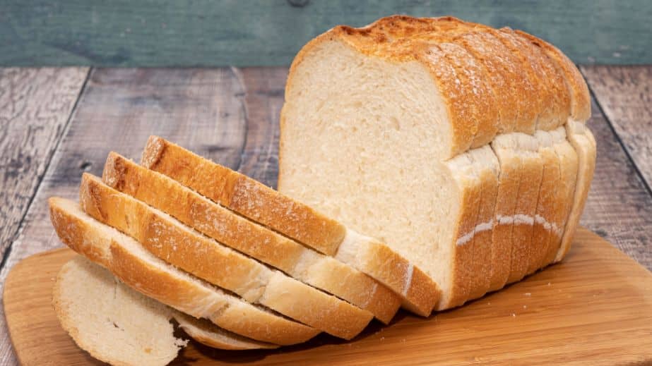 17 Foods that Make You Age Faster