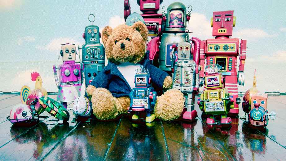 20 Garage Sale Finds That Could Be Worth a Lot of Money