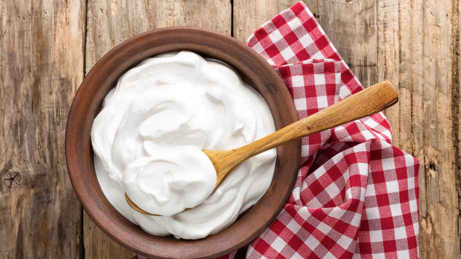 20 Essential Items To Store in the Refrigerator at All Times