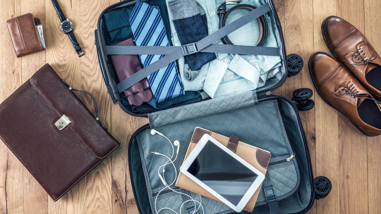 how to fold dress shirts for travel