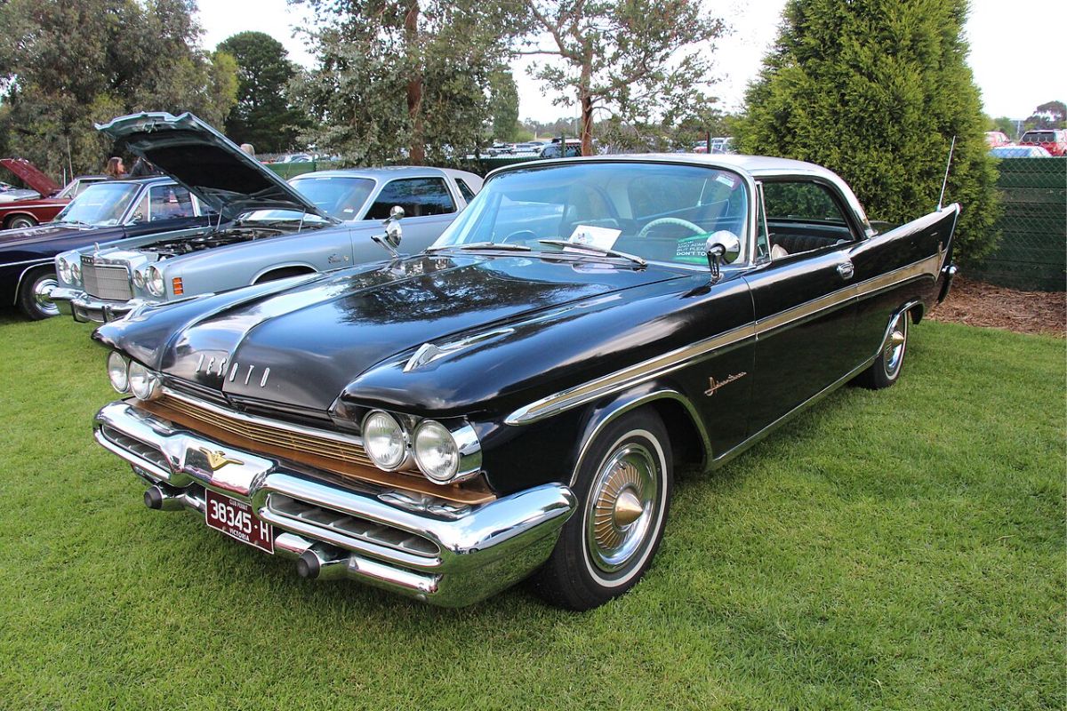 The 14 Coolest, Most Stylish Cars of the '50s