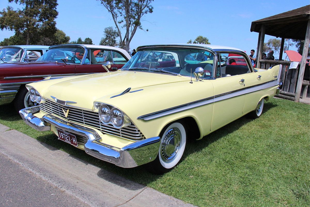 The 14 Coolest, Most Stylish Cars of the '50s