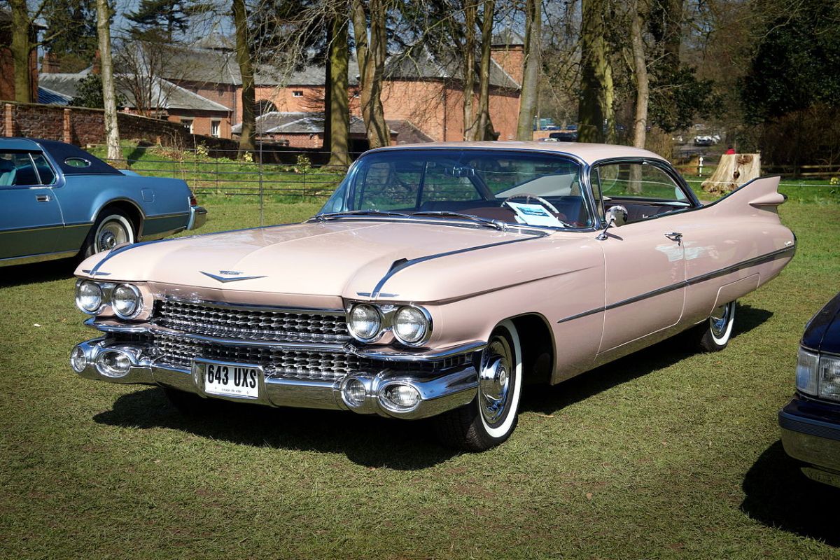 The 14 Coolest, Most Stylish Cars of the '50s