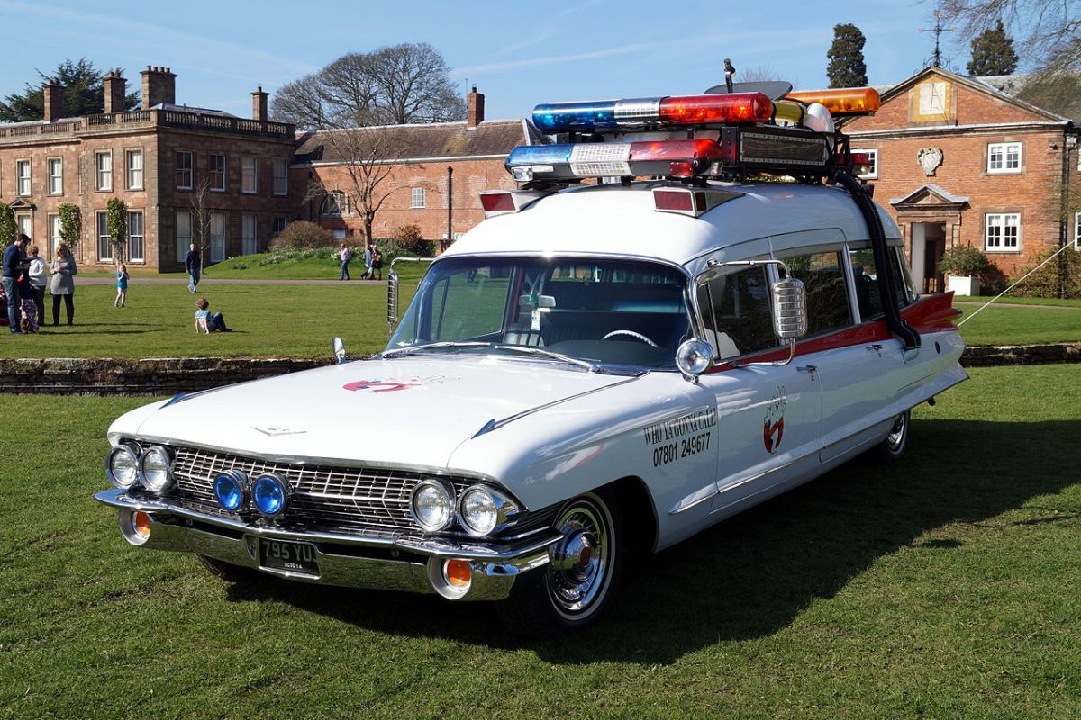 The 14 Coolest, Most Stylish Cars of the '50s