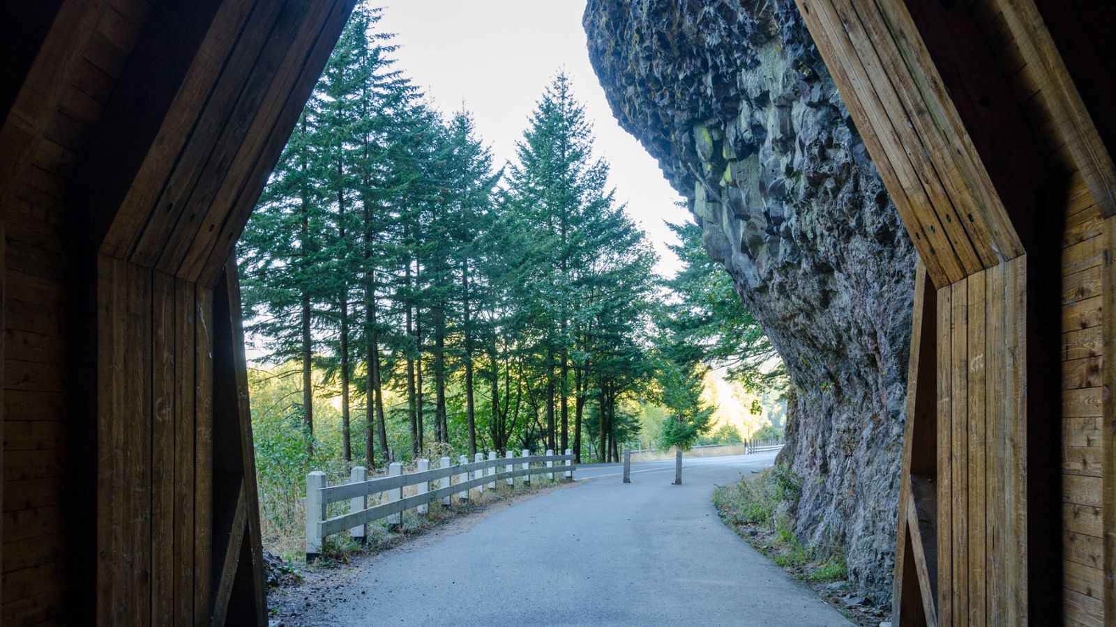 15 Truly Fascinating Places You Won't Believe Are in the United States