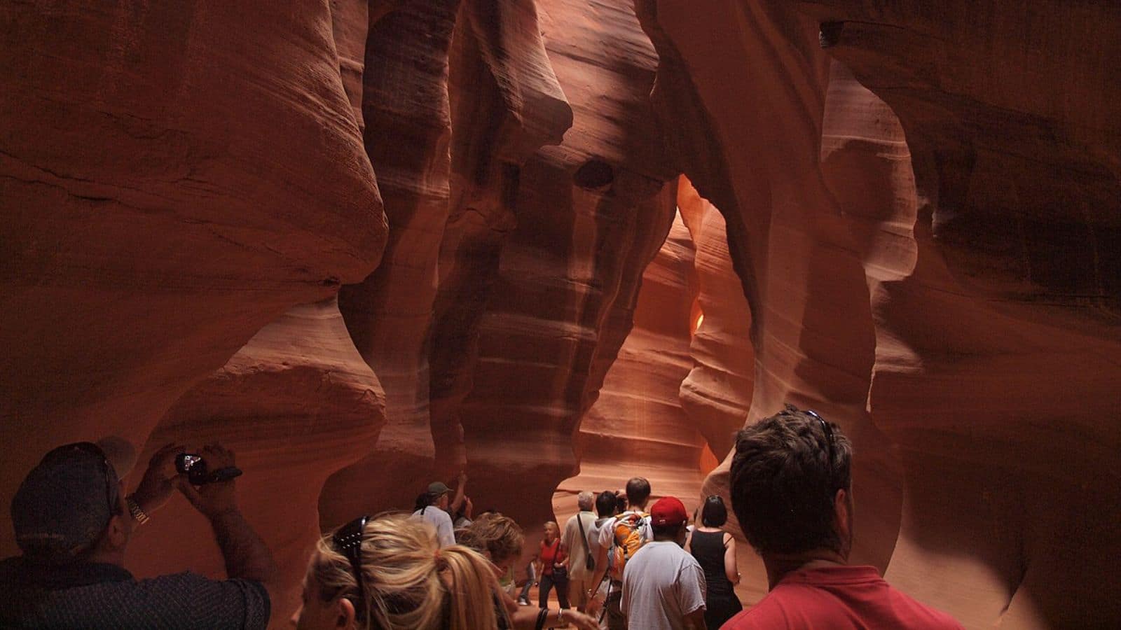 15 Truly Fascinating Places You Won't Believe Are in the United States