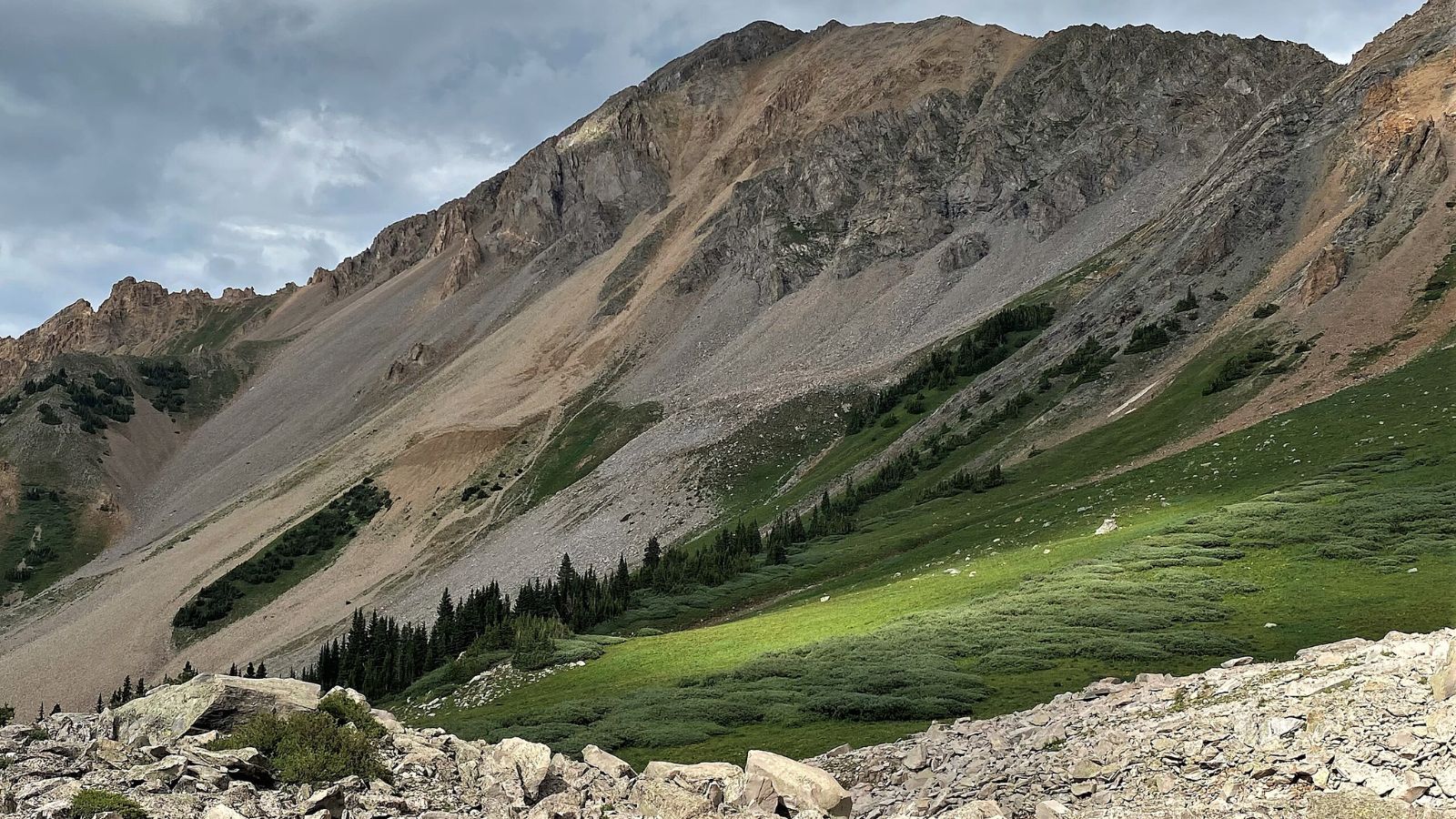 15 Truly Fascinating Places You Won't Believe Are in the United States