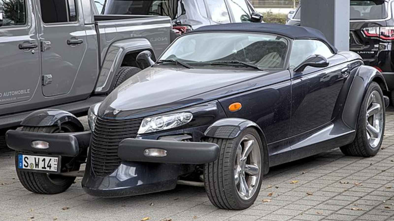 The 12 Worst Cars Ever Made, Ranked In Order