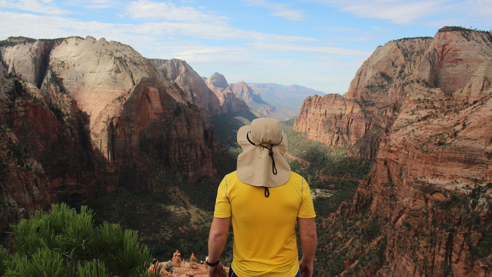 15 Truly Fascinating Places You Won't Believe Are in the United States