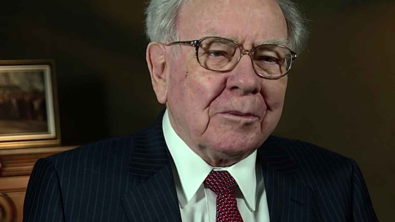 12 Things Warren Buffett Says Poor People Waste Money On