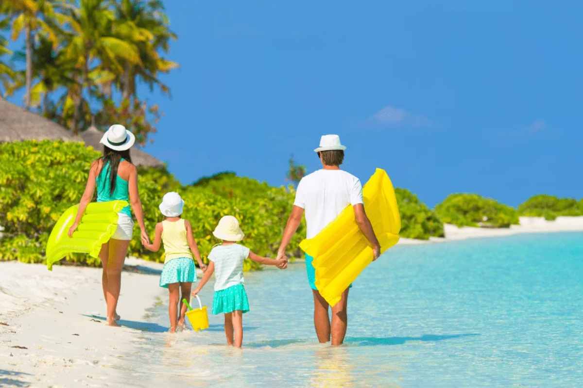 20 Cozy Winter Escapes for Families That Won’t Empty Your Wallet
