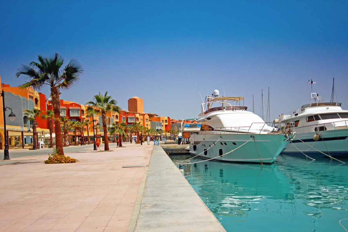 Hurghada, Egypt, is a beautiful vacation spot along the Red Sea coast. It offers stunning beaches, vibrant marine life, and delicious local cuisine. Whether you love history or adventure, Hurghada promises an unforgettable holiday experience.
