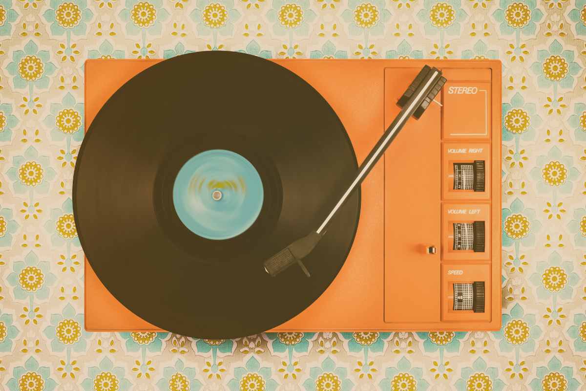 15 Things Your Parents Had in Their House That you Never See Today