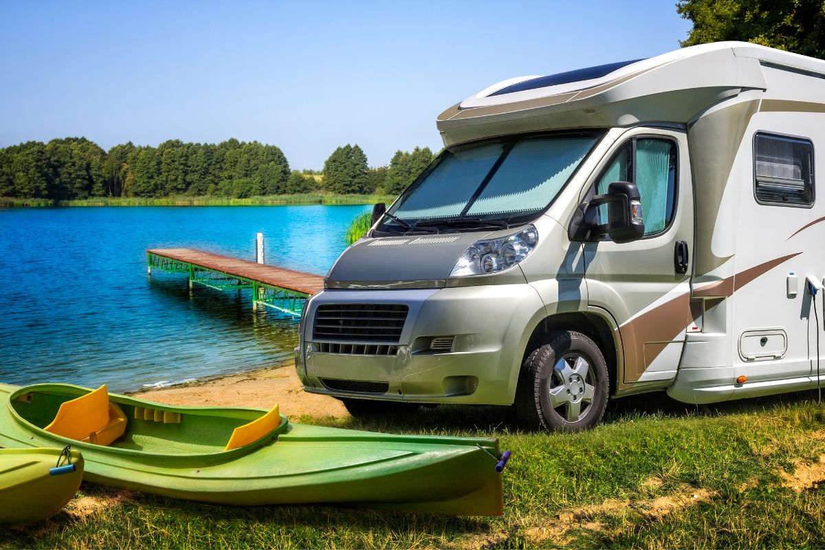 6 Benefits of Living In An RV | Full-Time RV Living Considerations